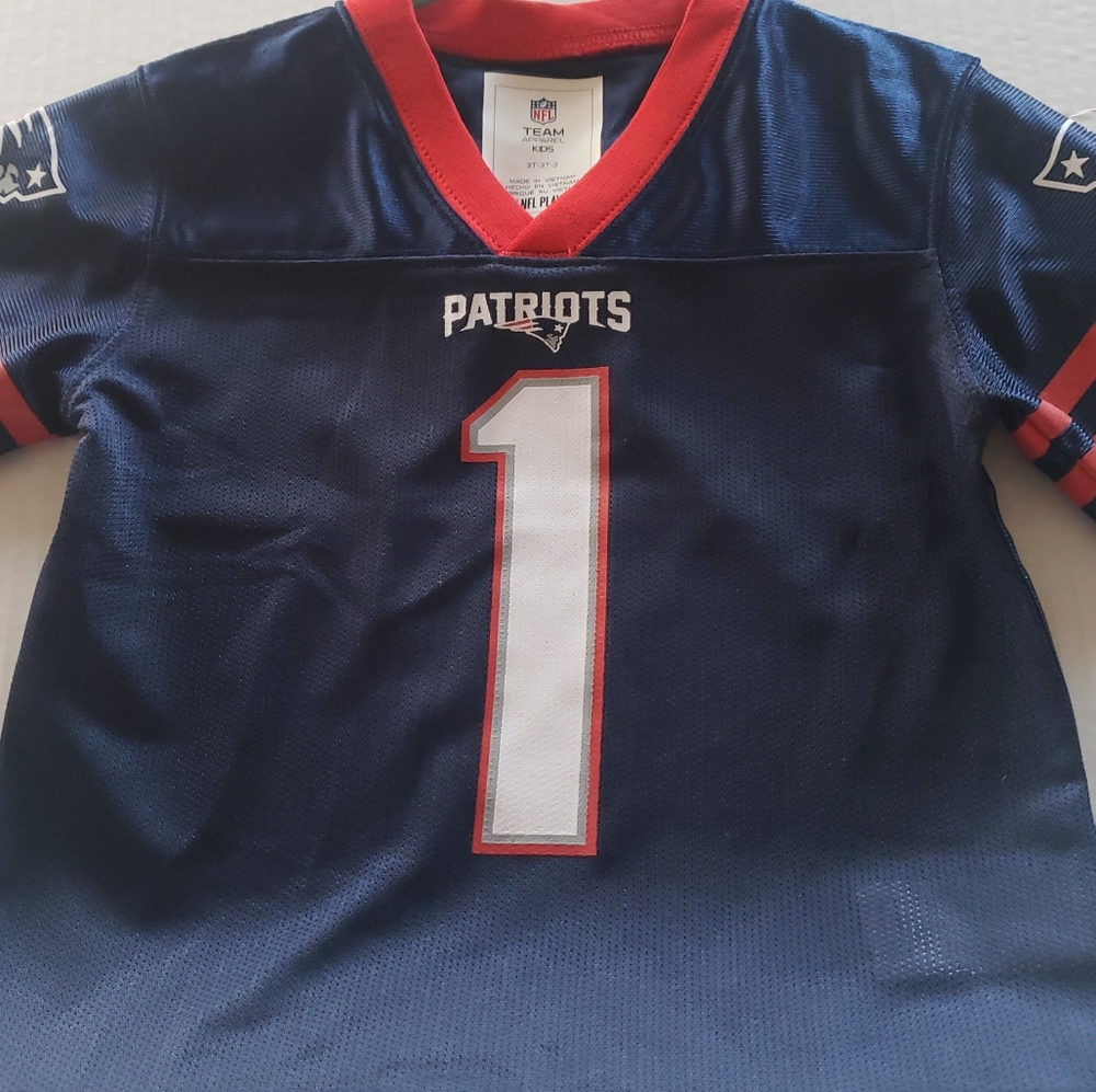 New England Patriots Football Jersey size 3T Cam Newton  number NFL